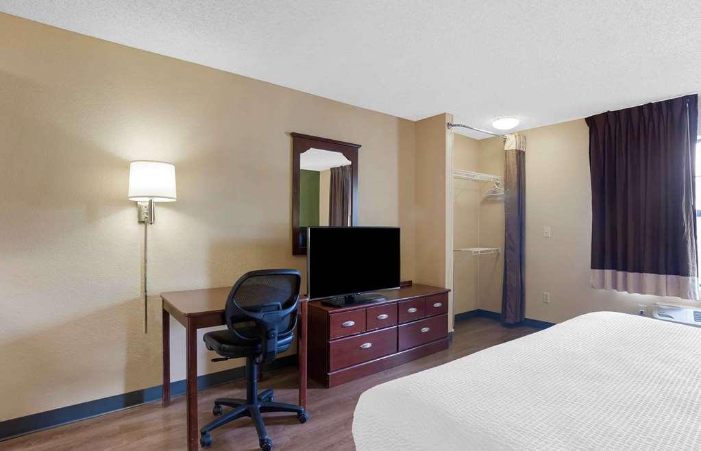 Suburban Studios Brentwood - Nashville Room photo